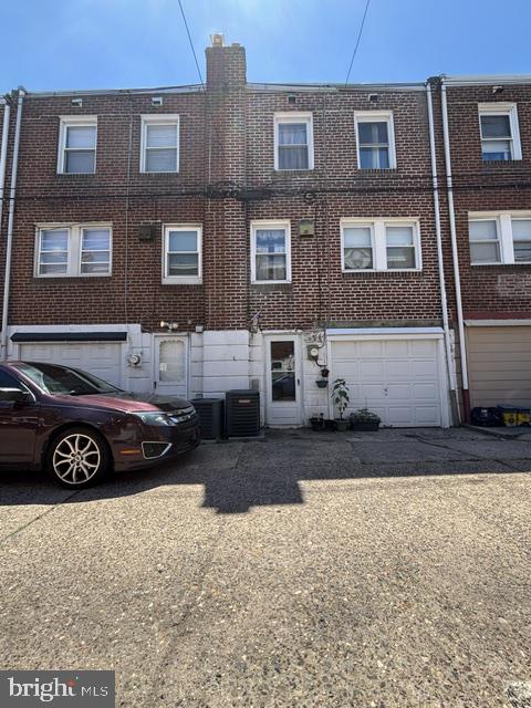 4543 Loring St Property Photo 10
