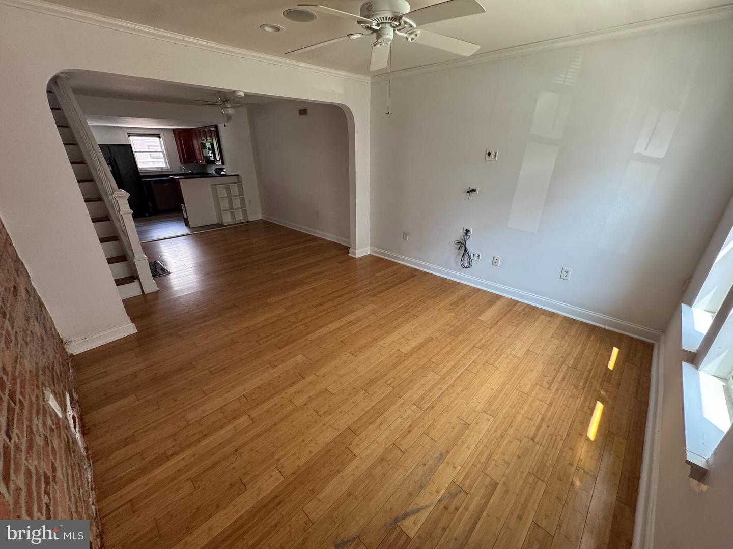 2444 S Fairhill St Property Photo 4