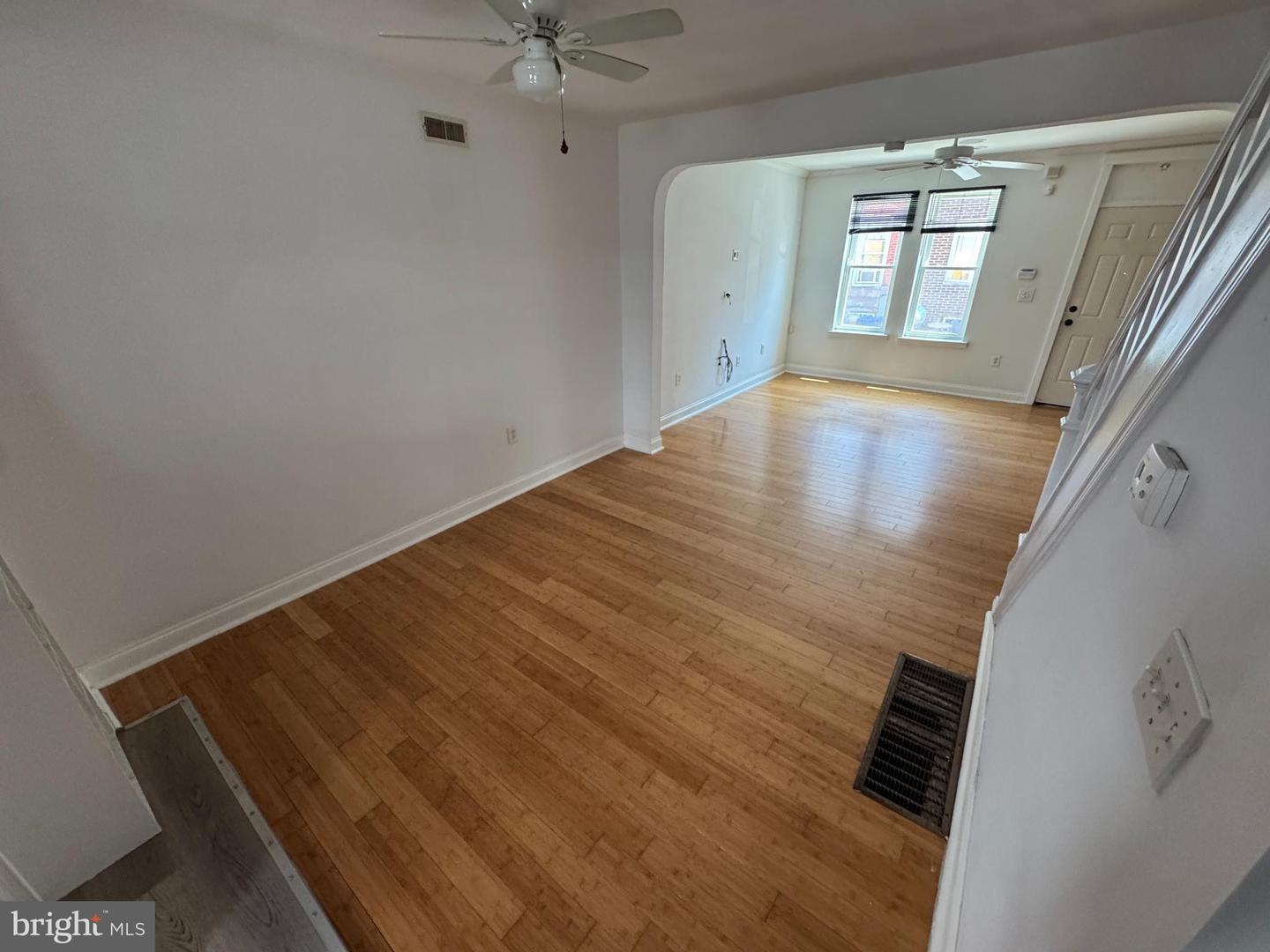 2444 S Fairhill St Property Photo 5