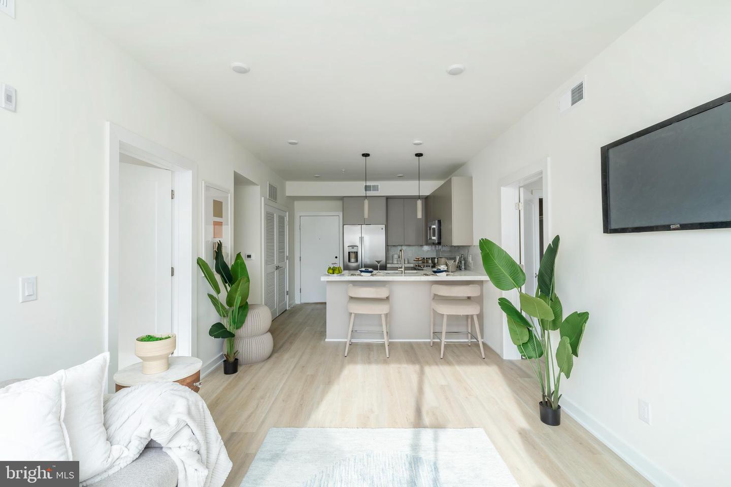 2709 Cecil B Moore Ave #104 Property Photo 11