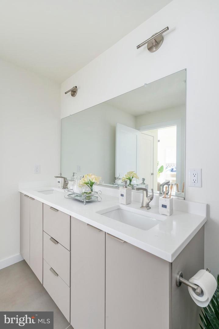 2709 Cecil B Moore Ave #104 Property Photo 28