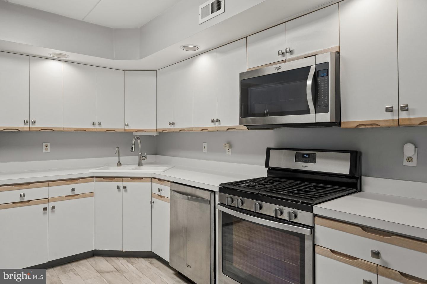 2015 Welsh Rd #d57 Property Photo 7