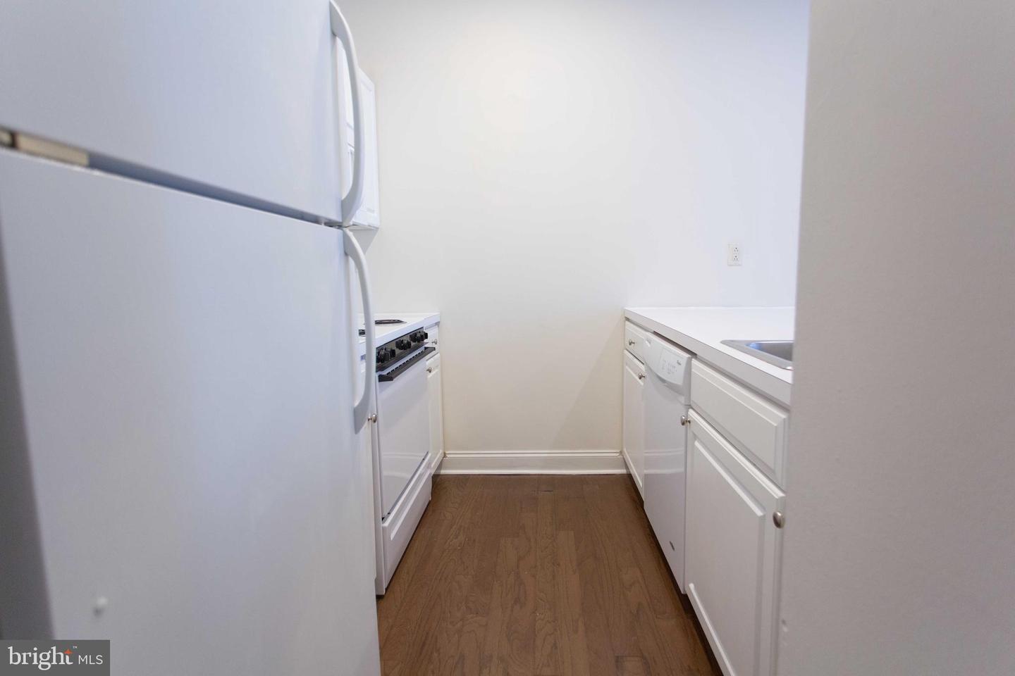 1600-1 Walnut St #1105 Property Photo 8