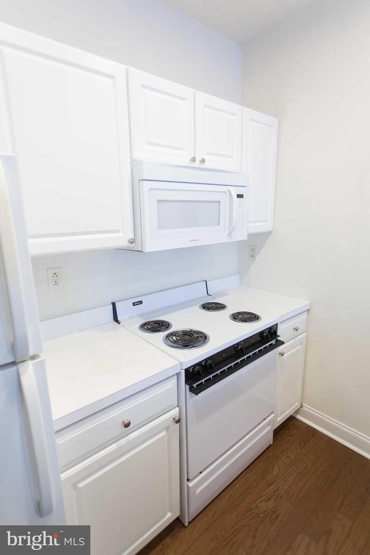 1600-1 Walnut St #1105 Property Photo 9