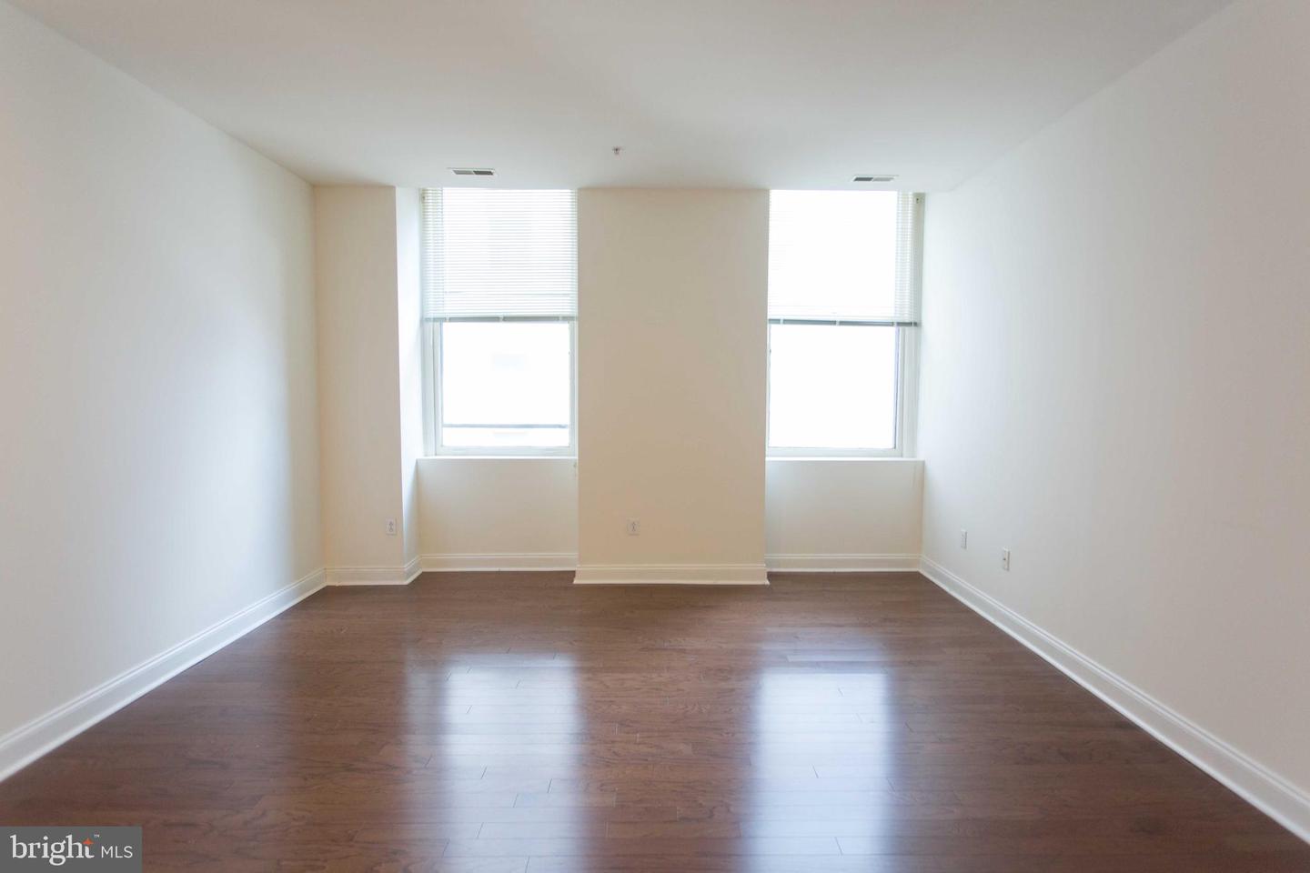 1600-1 Walnut St #1105 Property Photo 12