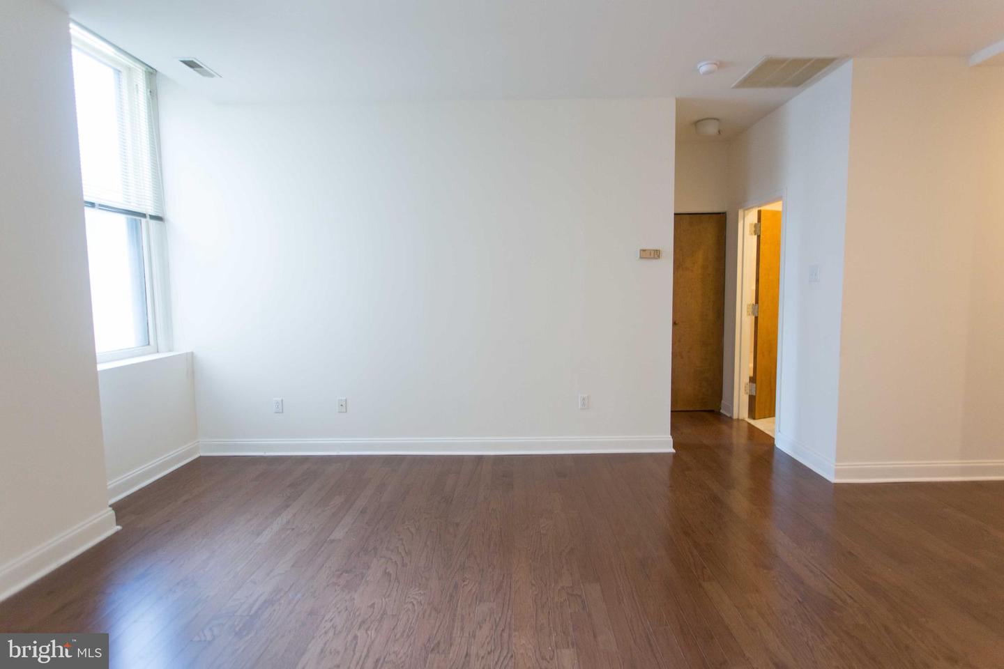 1600-1 Walnut St #1105 Property Photo 13