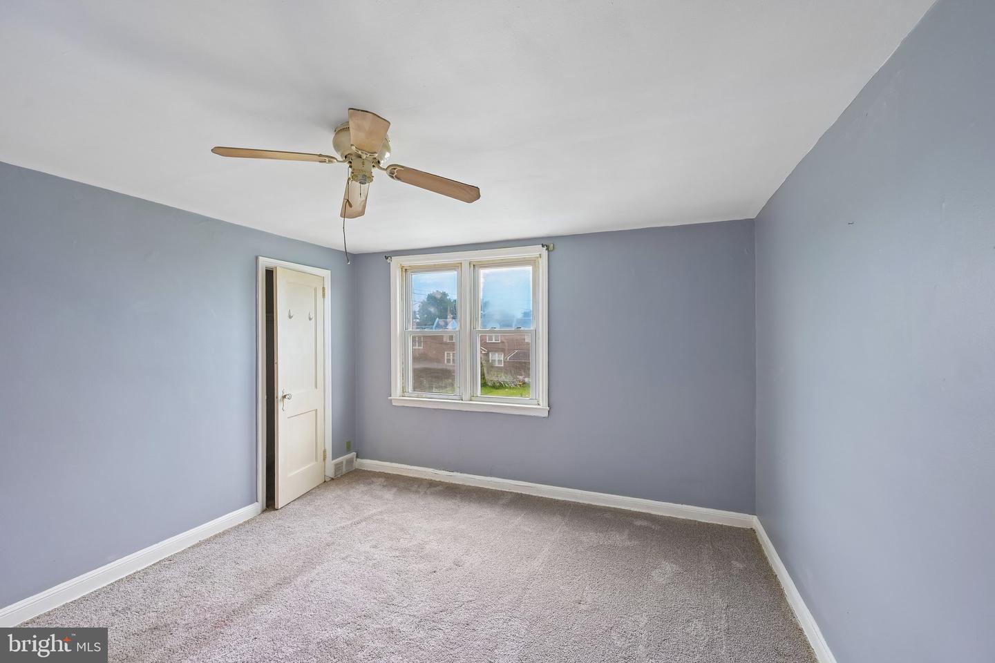 7343 Woodcrest Ave Property Photo 9