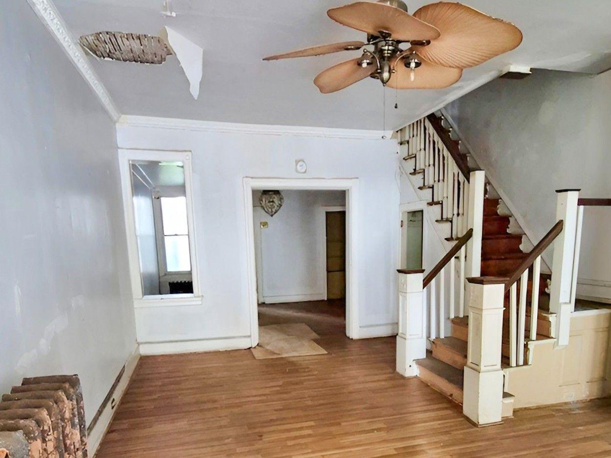 3718 N Bouvier Property Photo 4