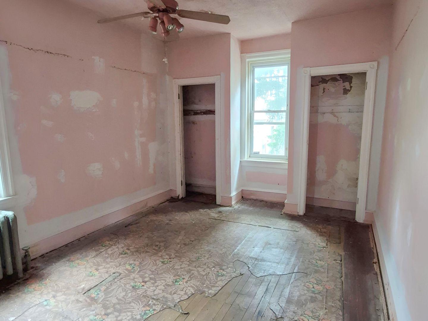 3718 N Bouvier Property Photo 9