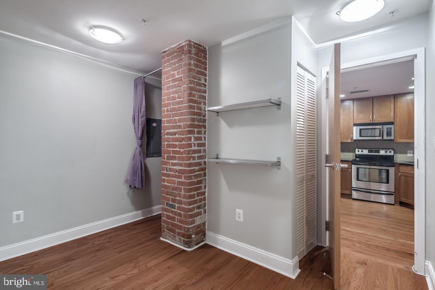 1100 S Broad St #unit 15a Property Photo 6