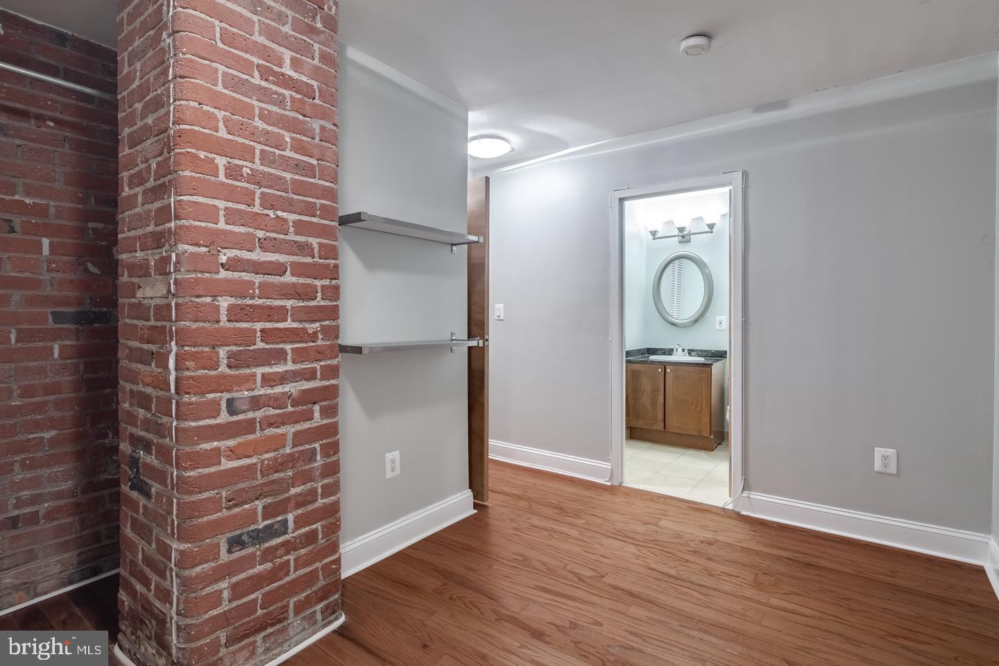 1100 S Broad St #unit 15a Property Photo 7