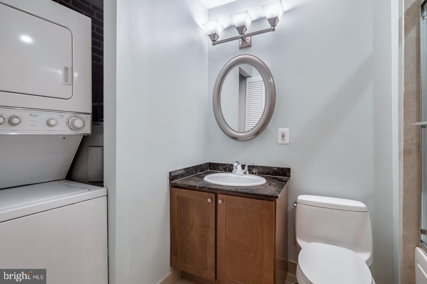 1100 S Broad St #unit 15a Property Photo 8