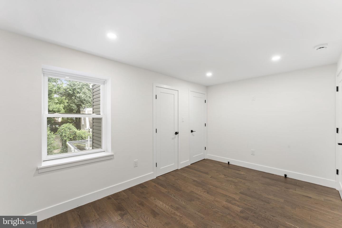 1307 N Randolph St Property Photo 13