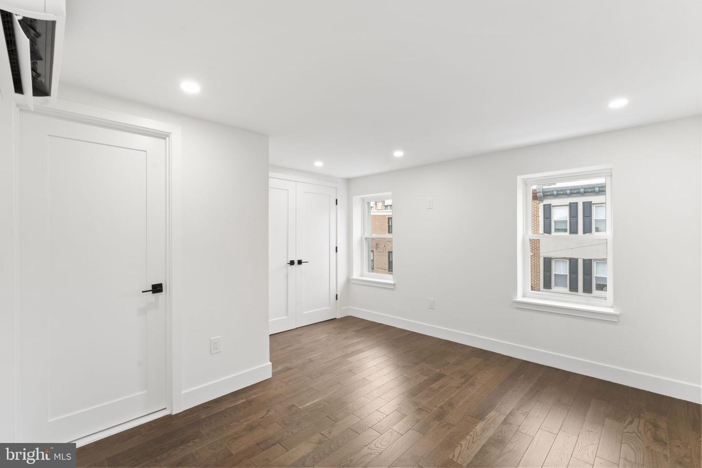 1307 N Randolph St Property Photo 18
