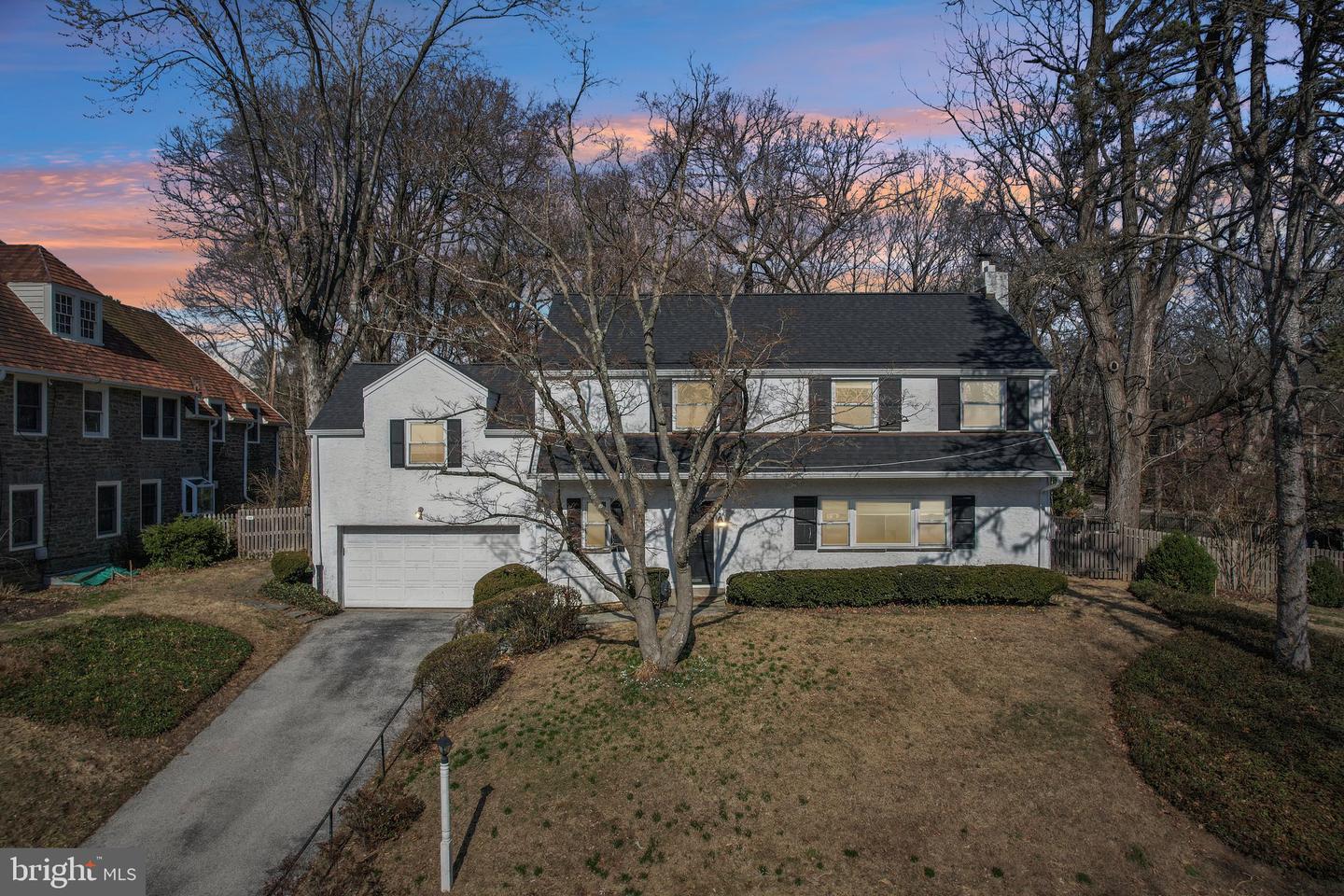 605 Arbutus St Property Photo 44