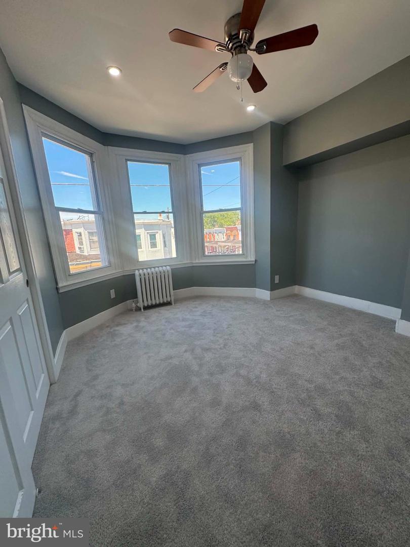 402 W Ruscomb St Property Photo 23