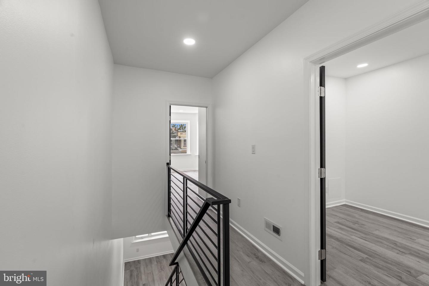 1010 S 51st St Property Photo 12