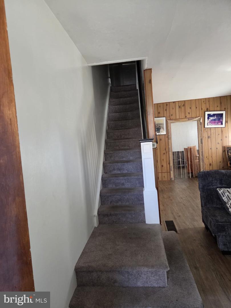 4400 Comly St Property Photo 17
