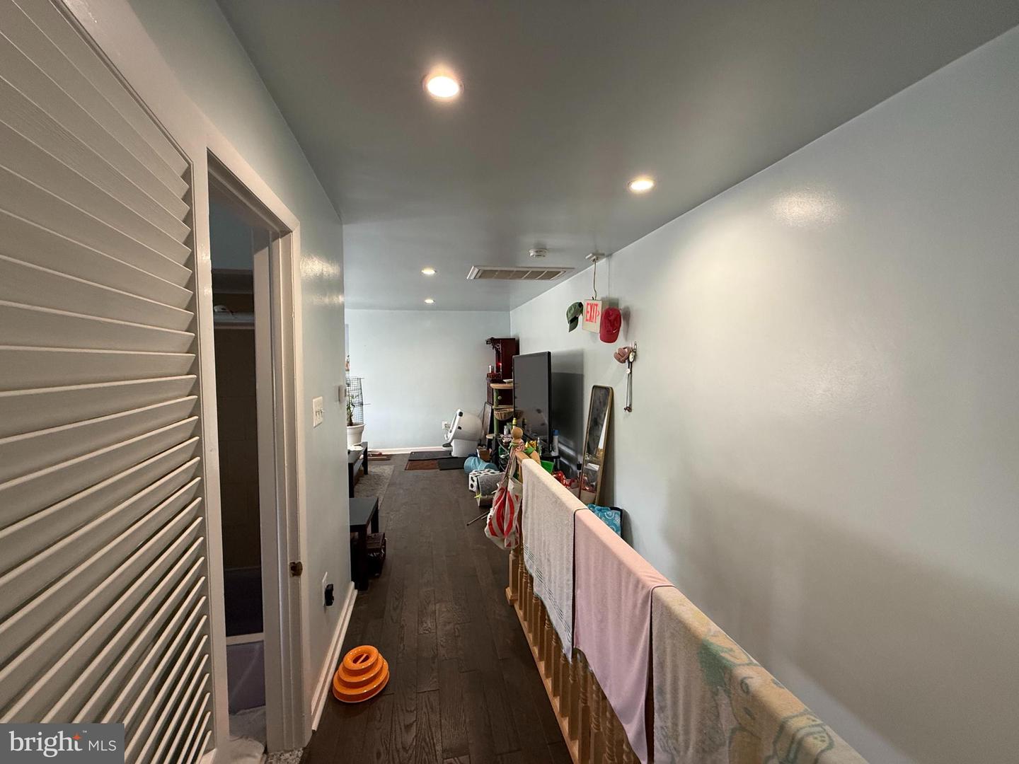 2555 S Jessup St Property Photo 7