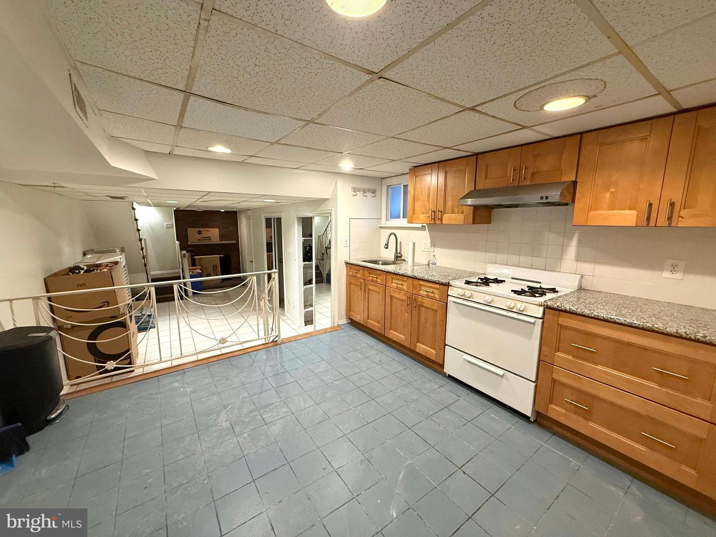 2555 S Jessup St Property Photo 17