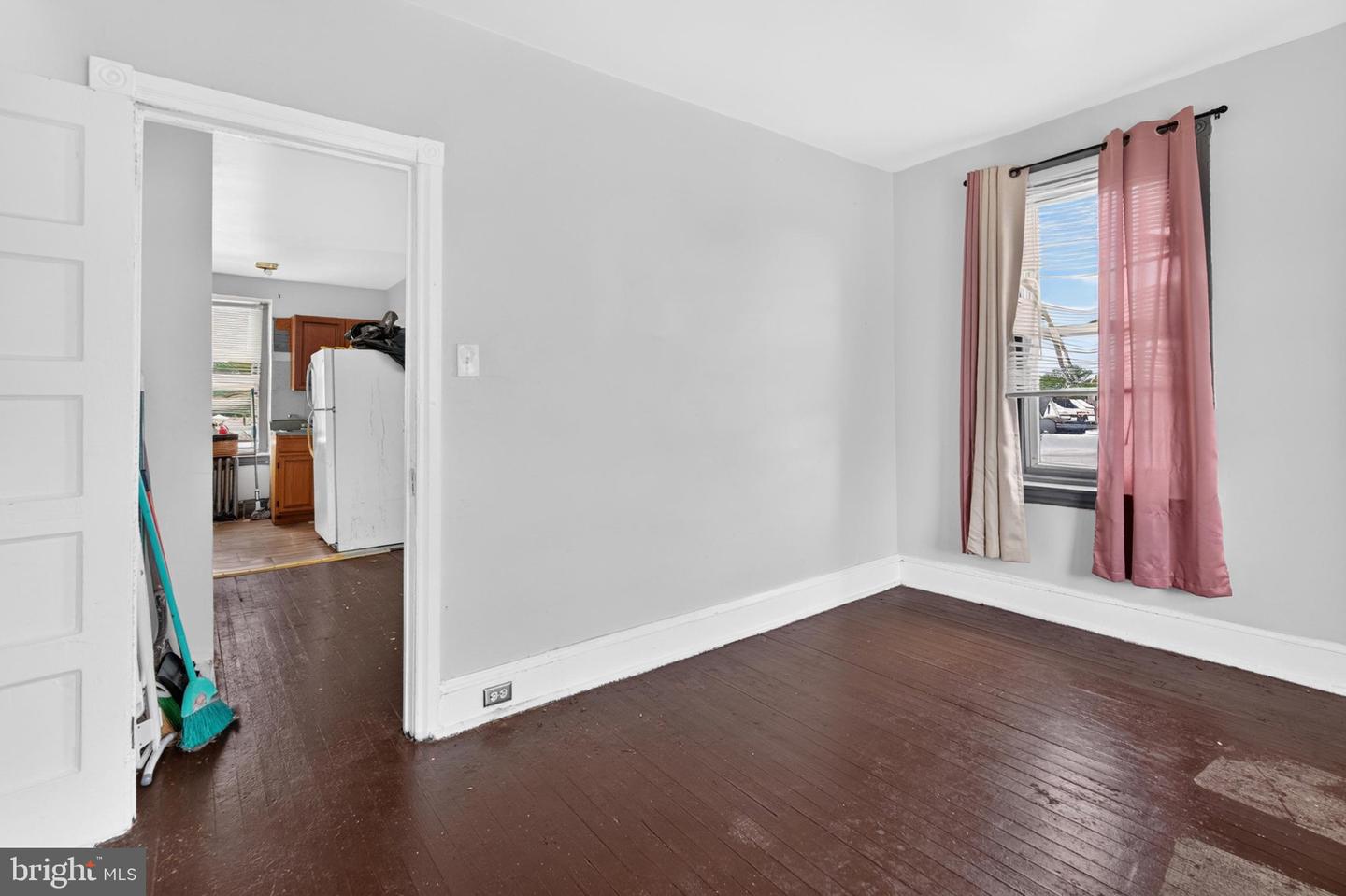 6130 Washington Ave Property Photo 11