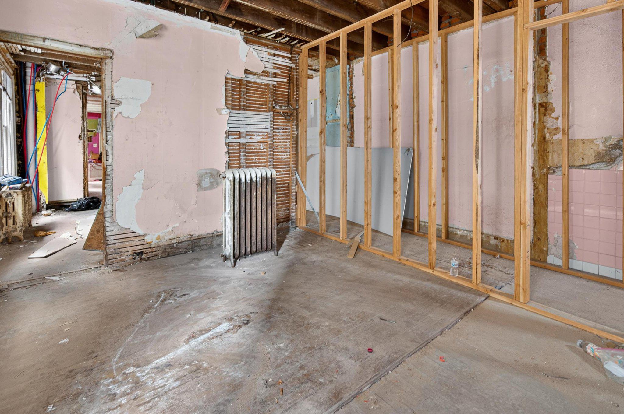 6130 Washington Ave Property Photo 38