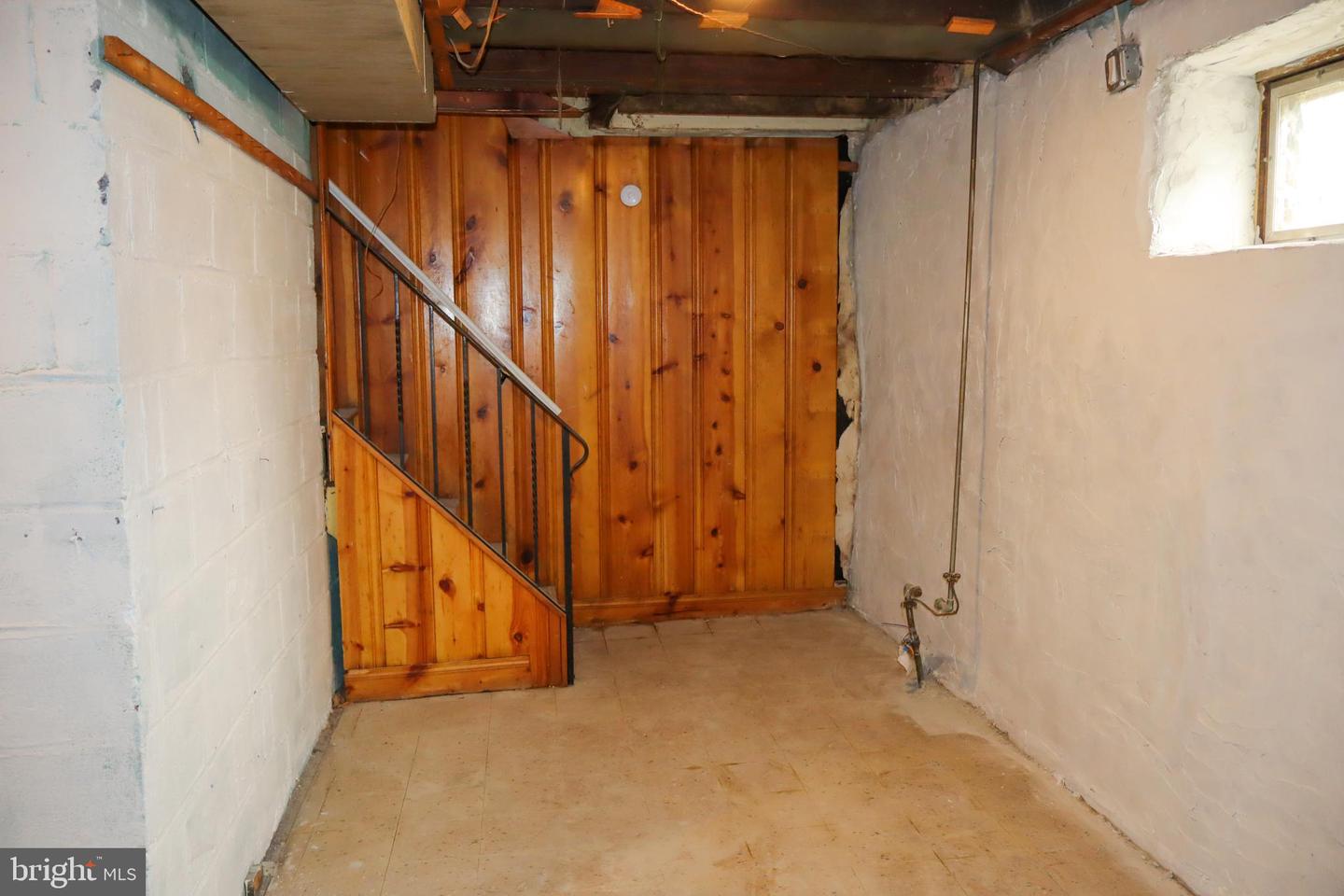 716 Disston St Property Photo 19