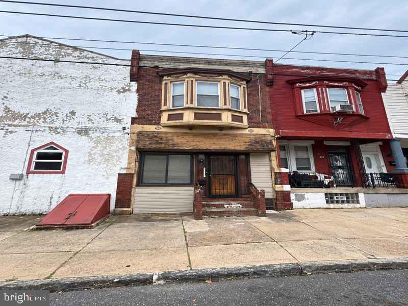 3228 W York St Property Photo 1