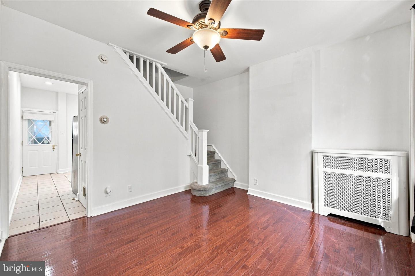 2222 E Boston St Property Photo 4
