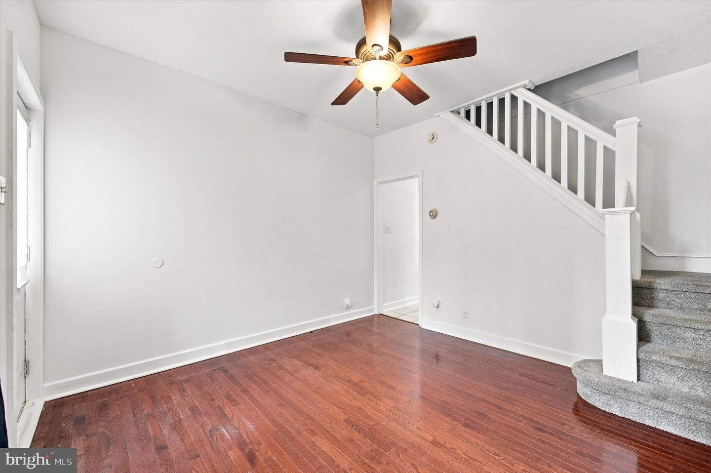 2222 E Boston St Property Photo 5