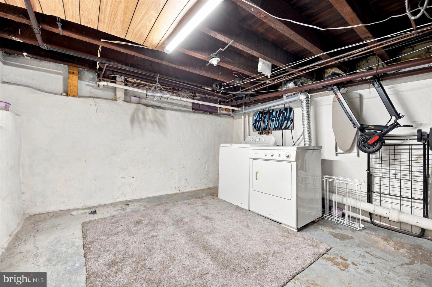 2222 E Boston St Property Photo 12