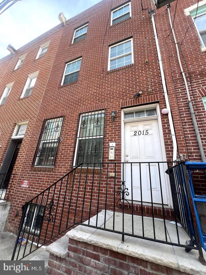 2015 N Carlisle St #3 Property Photo 1