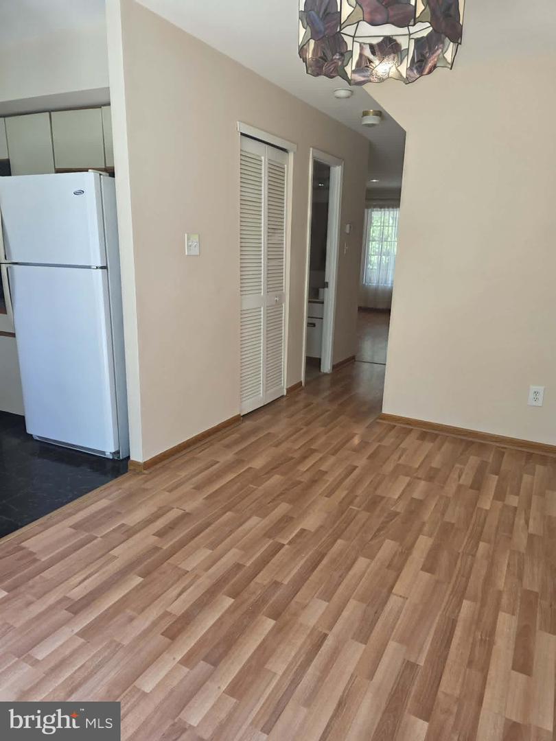 1102 Stewart Pl Property Photo 6