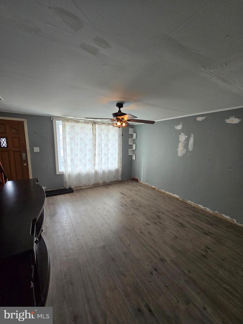 4431 Garden St Property Photo 10