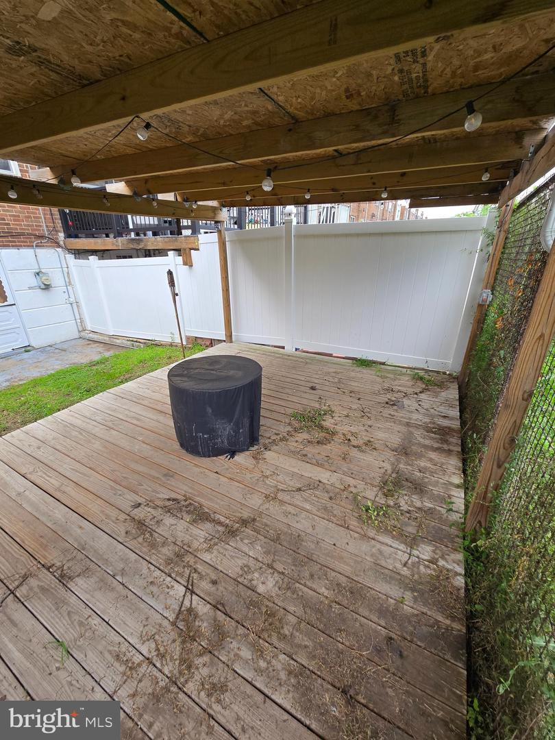 4431 Garden St Property Photo 18