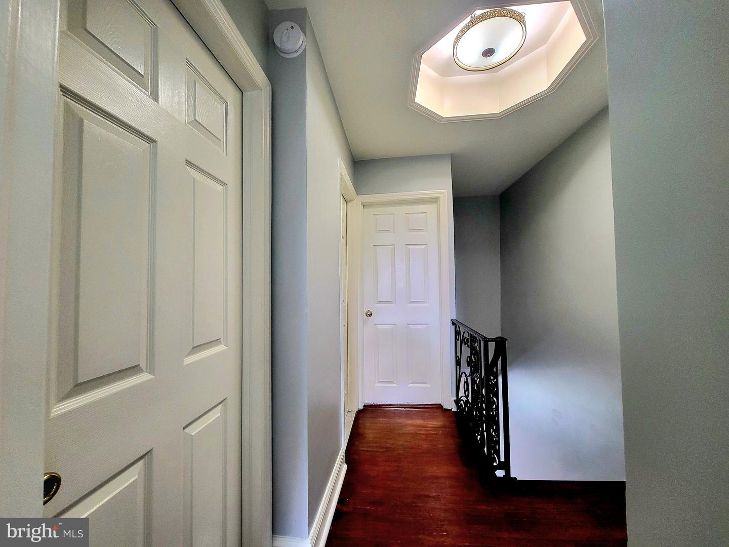 6137 Hawthorne St Property Photo 17