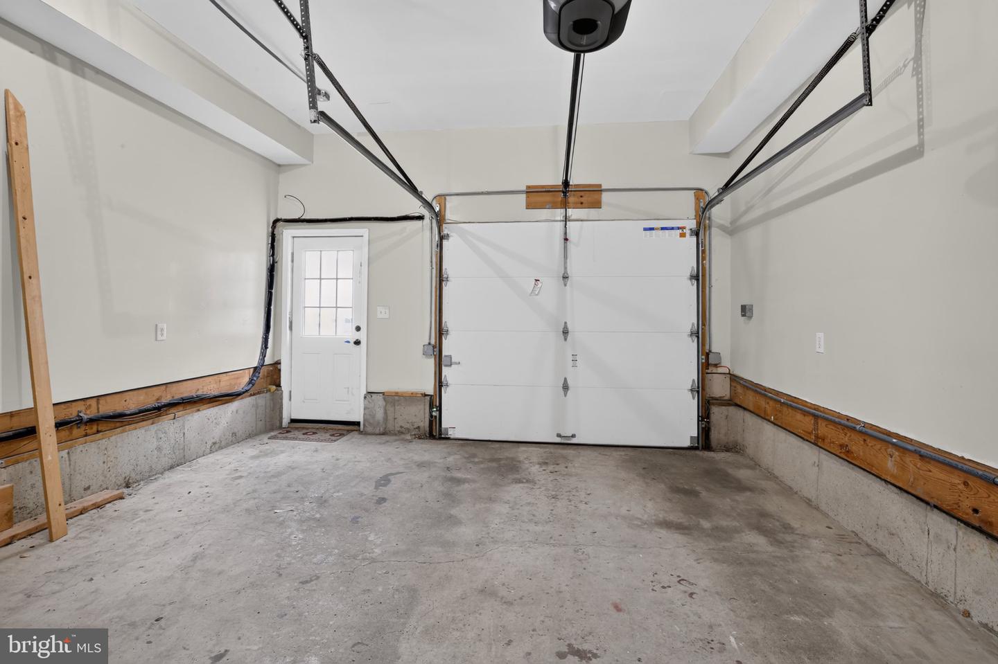 2683 Edgemont St Property Photo 14