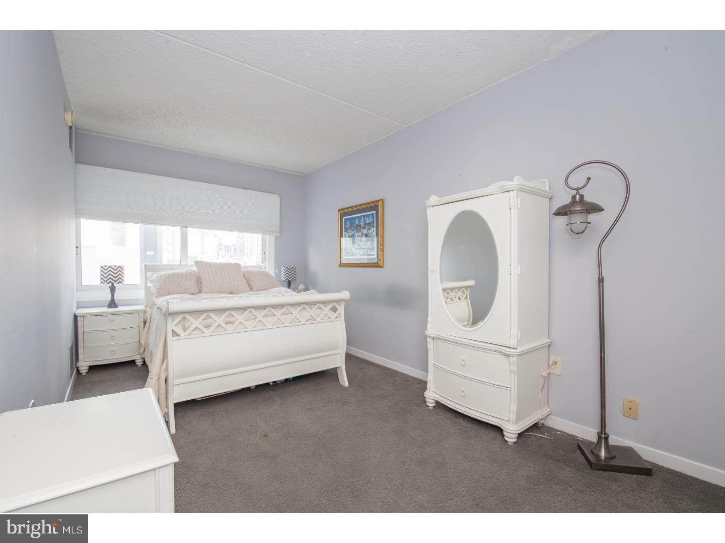 2301 Cherry St #3c Property Photo 16