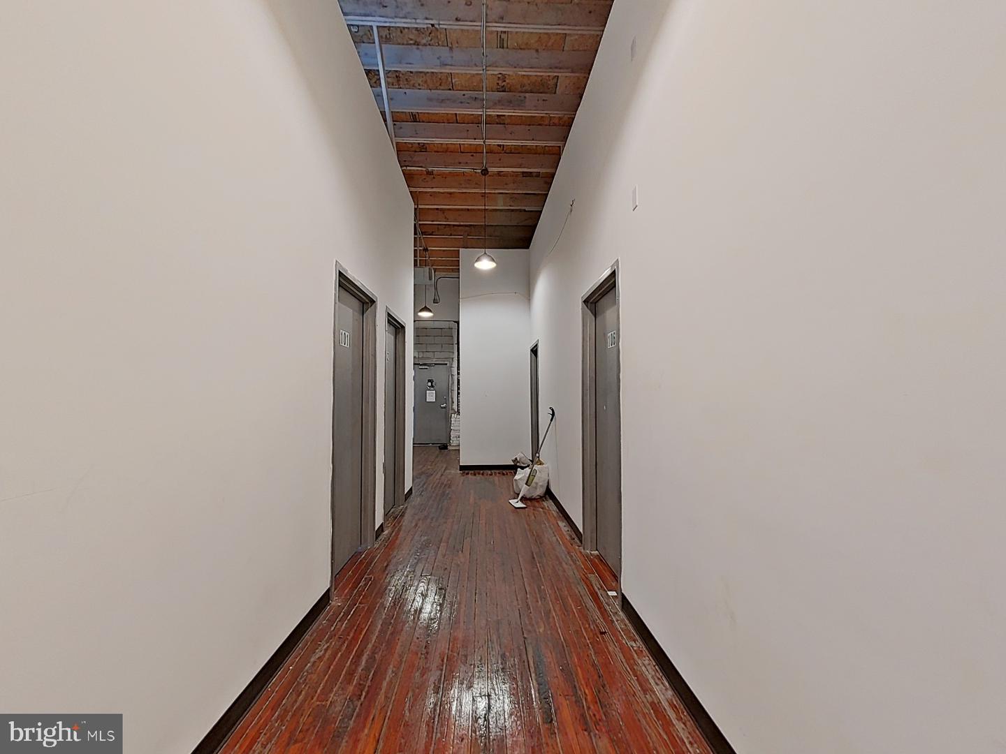 1537-39 Deal St Property Photo 4