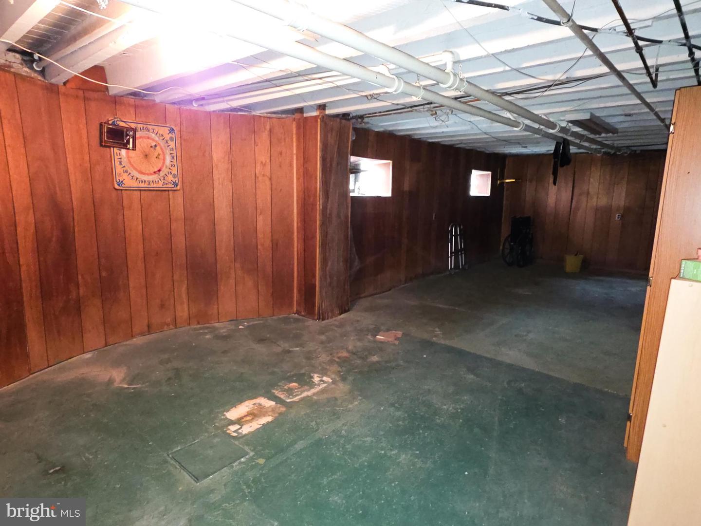 333 Sanger St E Property Photo 29