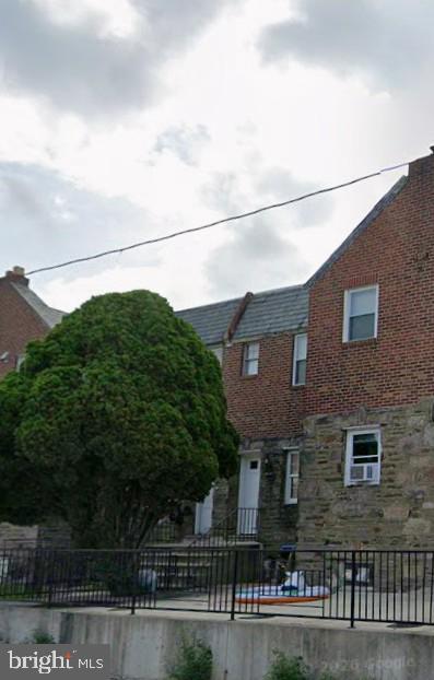 6921 SYLVESTER ST Property Photo 1