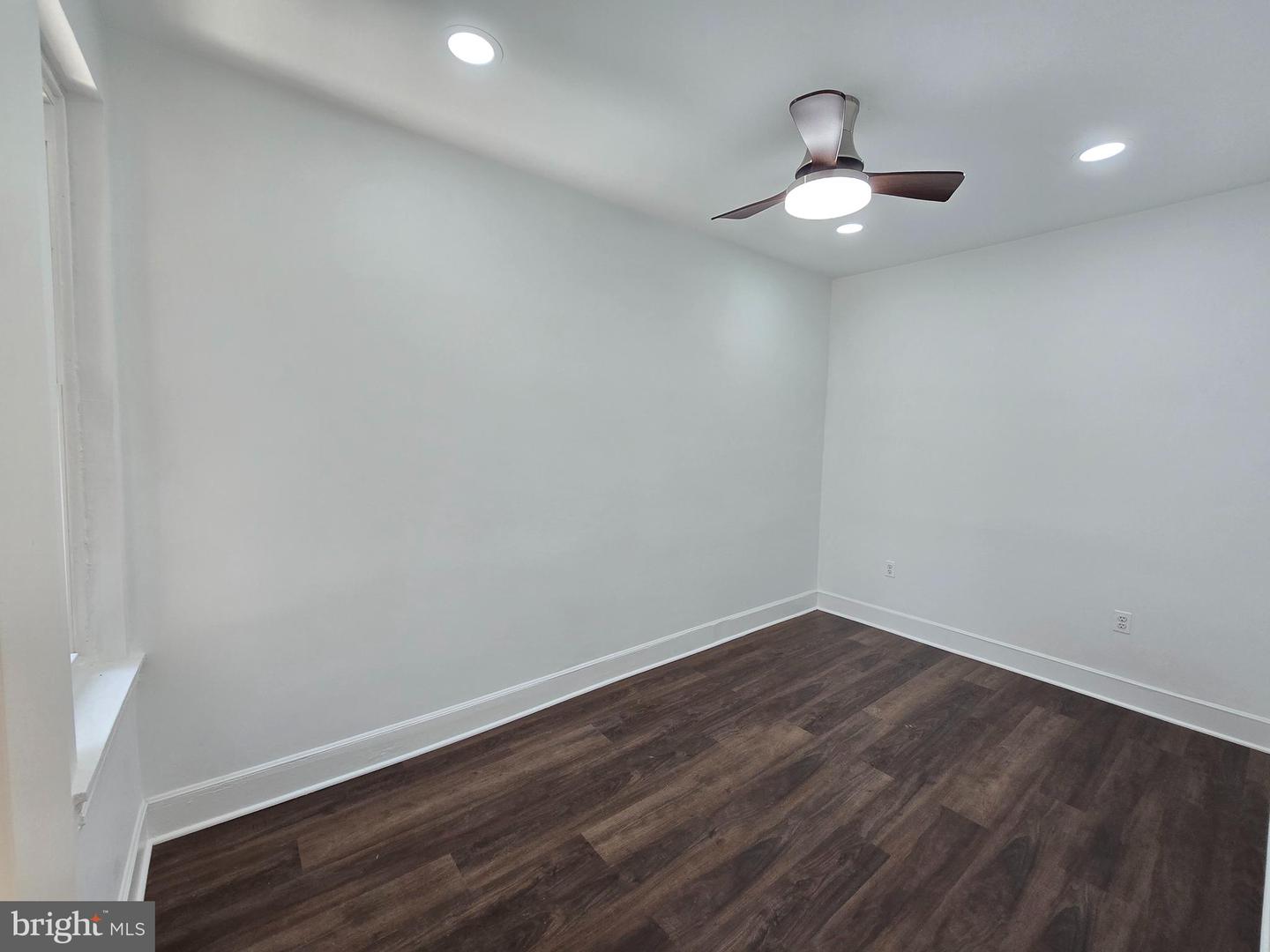 2613 Oakford St Property Photo 10