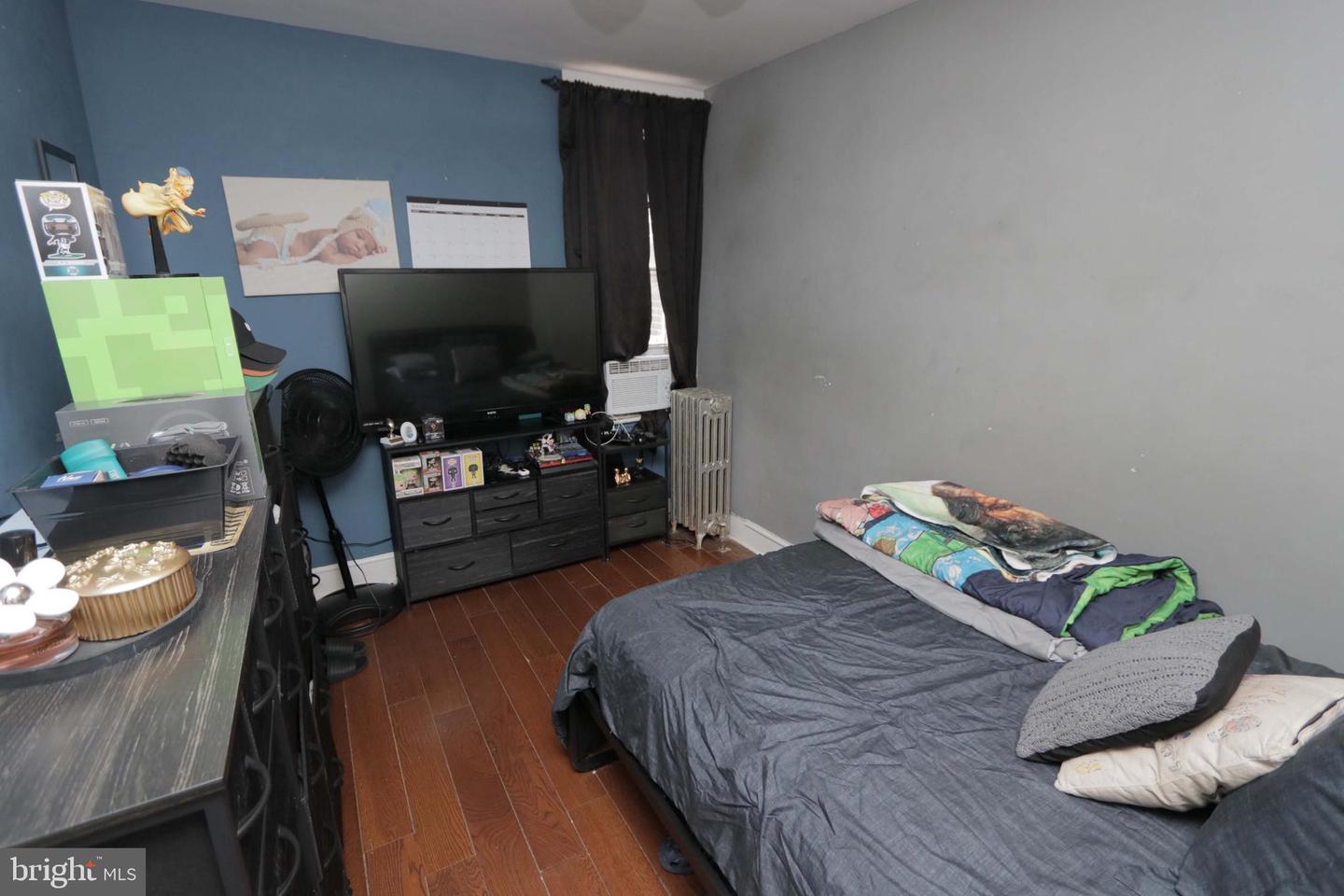 3910 Glendale St Property Photo 12