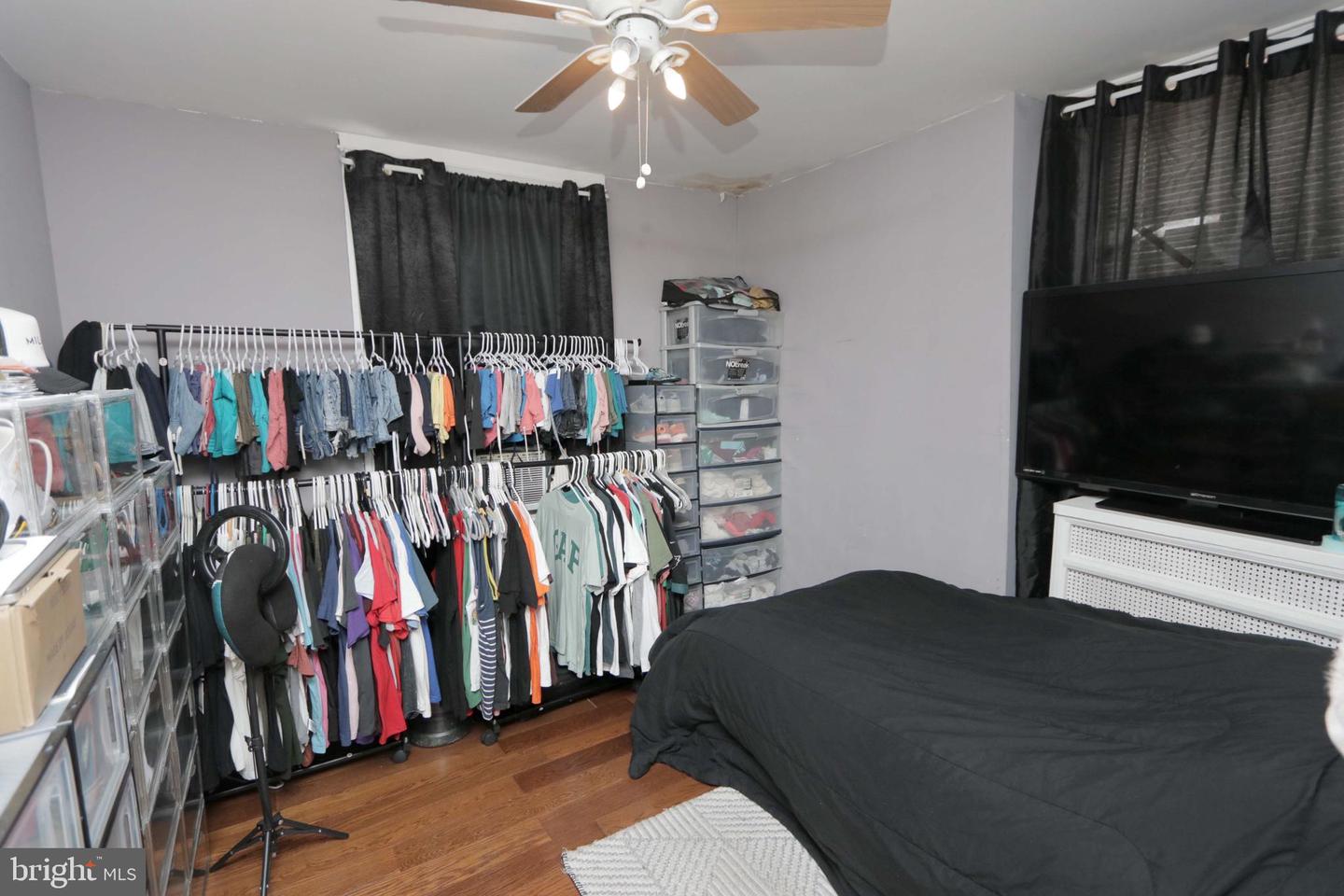 3910 Glendale St Property Photo 14