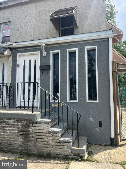 2070 E HAINES ST Property Photo 1