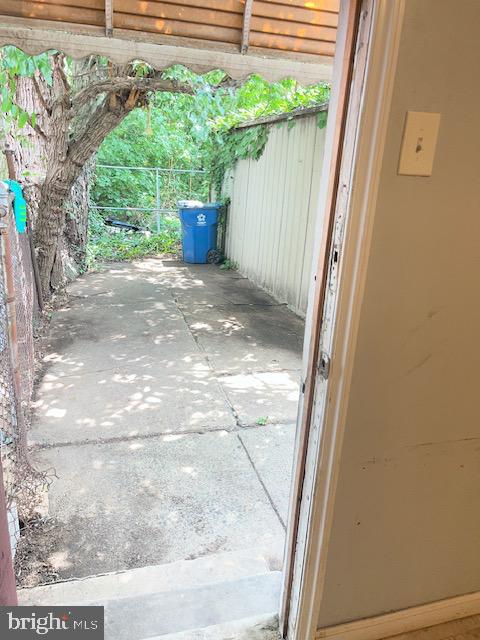 2070 E Haines St Property Photo 10