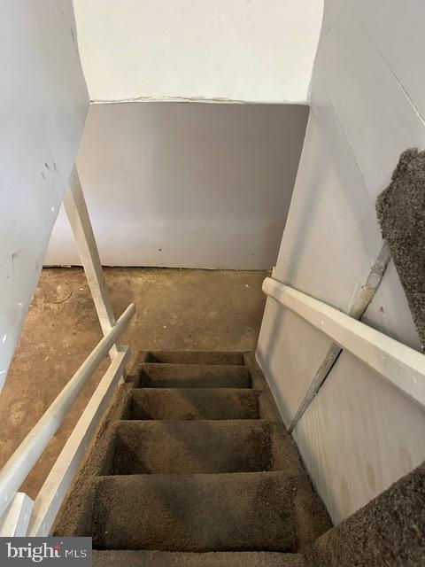 2070 E Haines St Property Photo 20