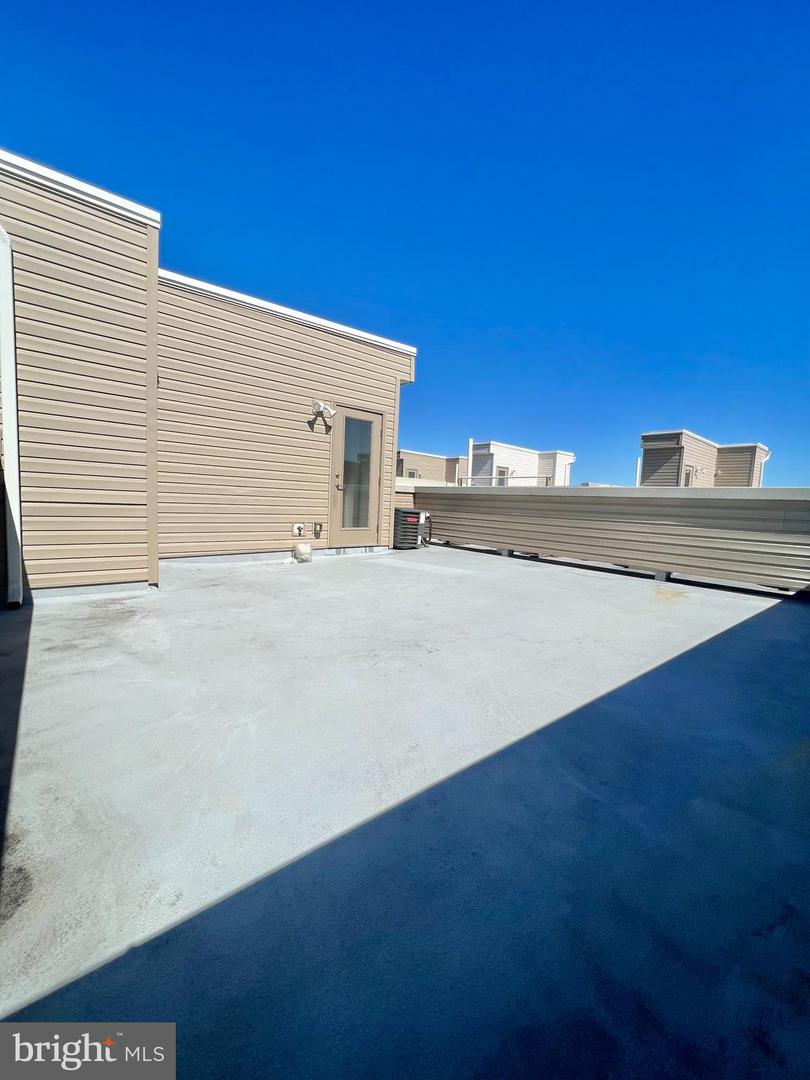 2122 Kensington Walk Property Photo 48