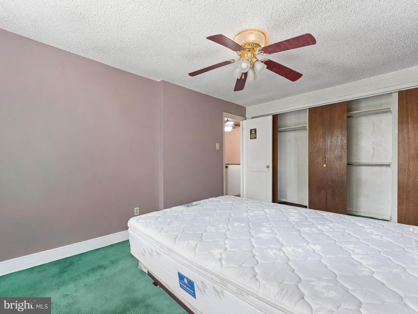 7957 Fayette St Property Photo 14