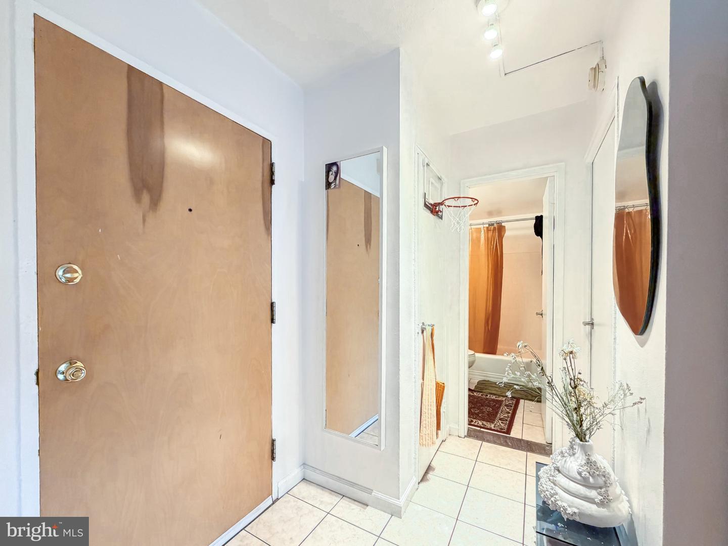 2101 Chestnut St #417 Property Photo 12